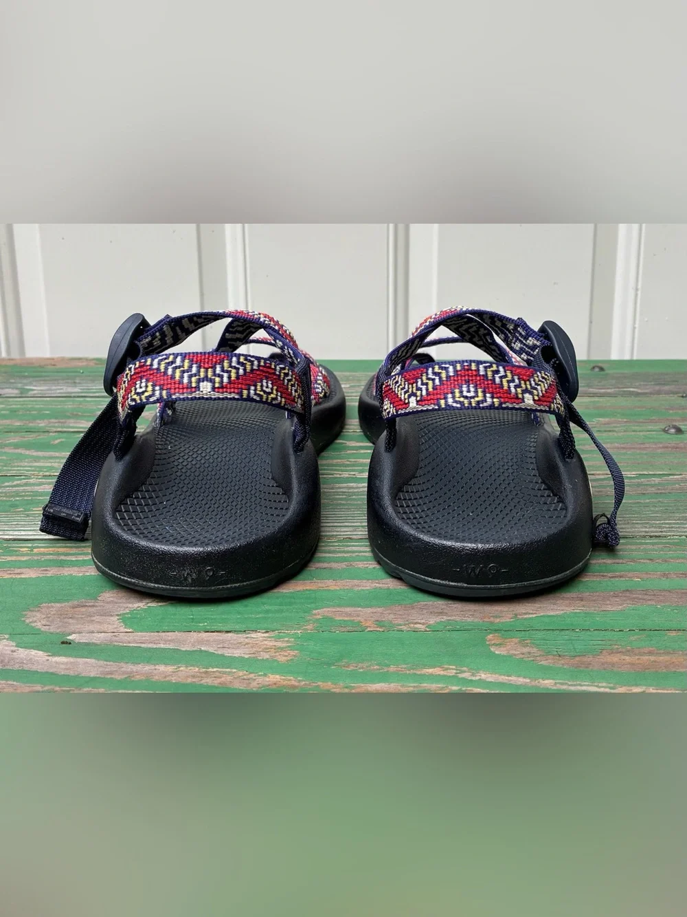 Chaco Womens Z/2 Classic Sandals Sz 9 Red Navy Yellow Strappy Summer Vacation